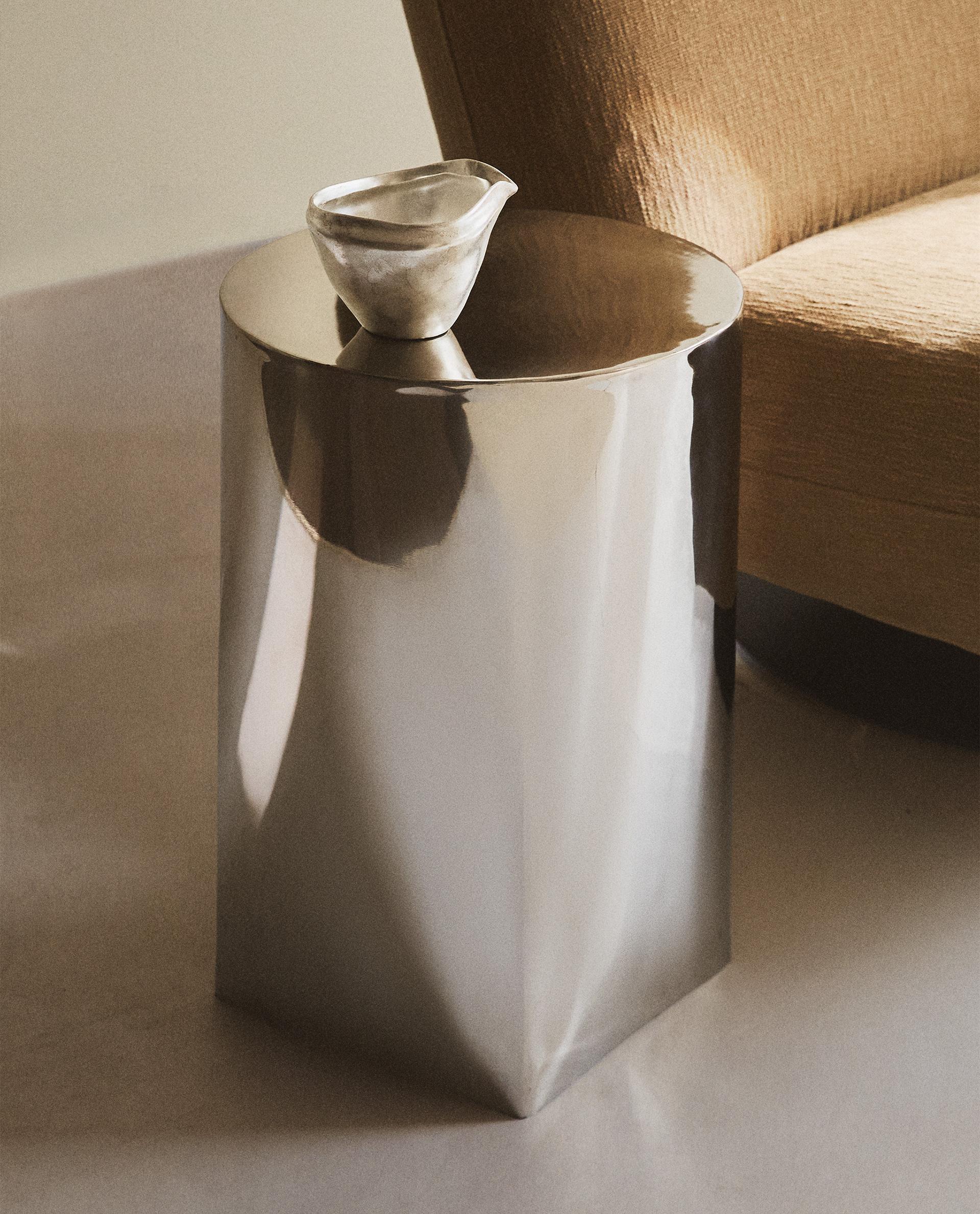 サイドテーブルとコーヒーテーブル | Zara Home 日本/Japan