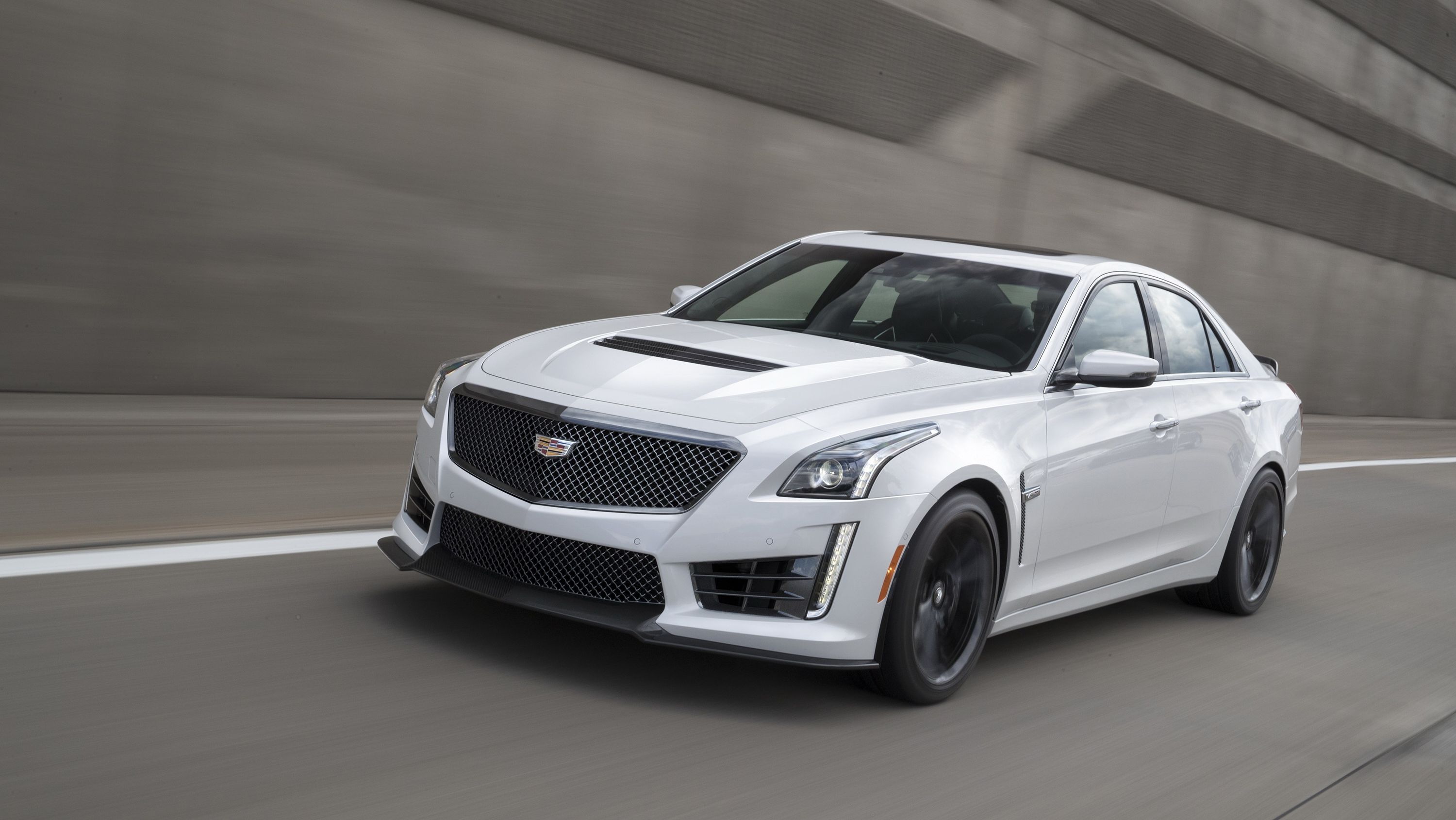 cadillac-cts-v-with--7.jpg?w=
