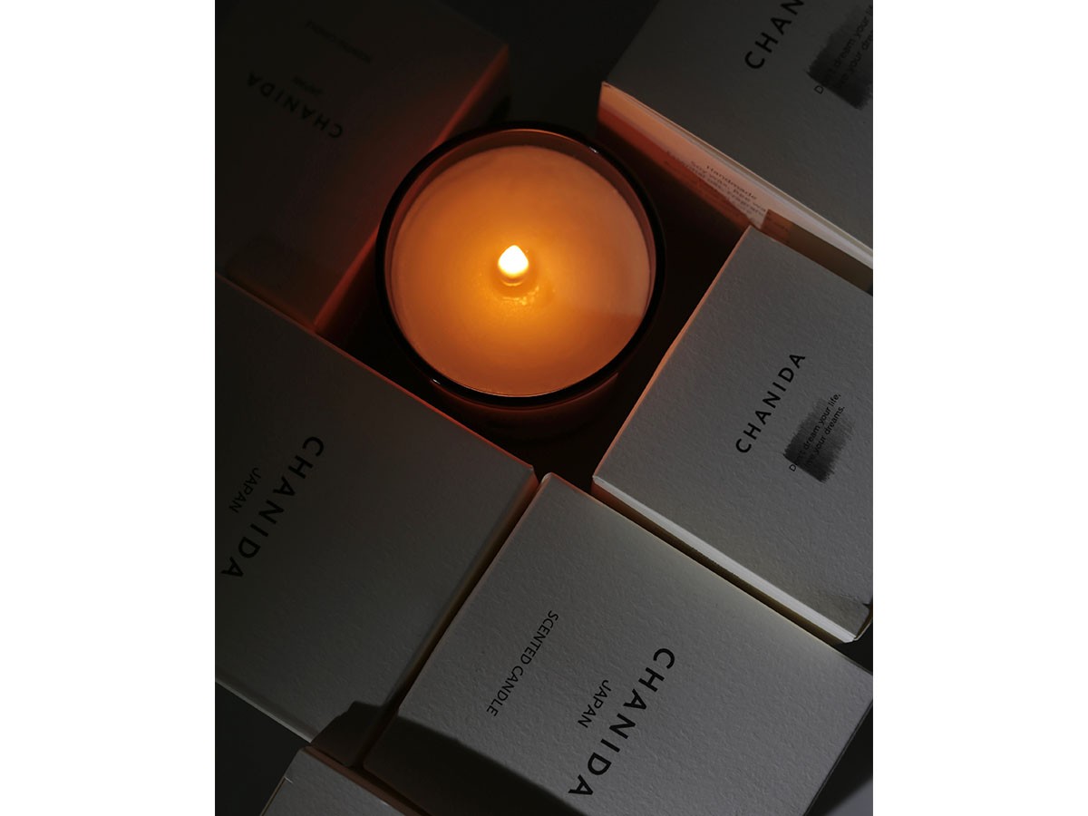CHANIDA SCENTED CANDLE / チャニダ センティッドキャンドル 150g