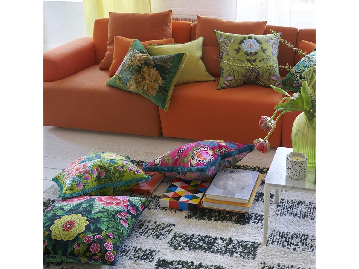 DESIGNERS GUILD Brocart Decoratif Velours Cushion / デザイナーズ