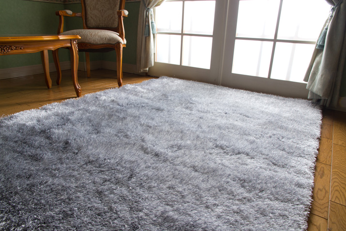 ラグ&マット イトガ ラメ入りシャギーラグ フランセル シルバー 200