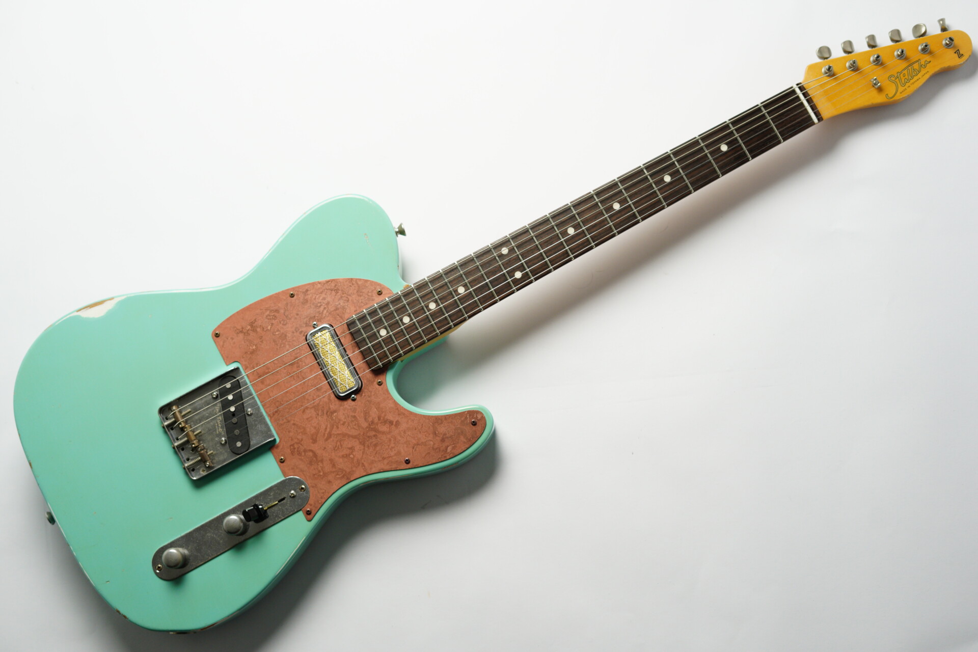 Model T. - stilblu by Blue Guitars | OFFICIAL WEBSITE