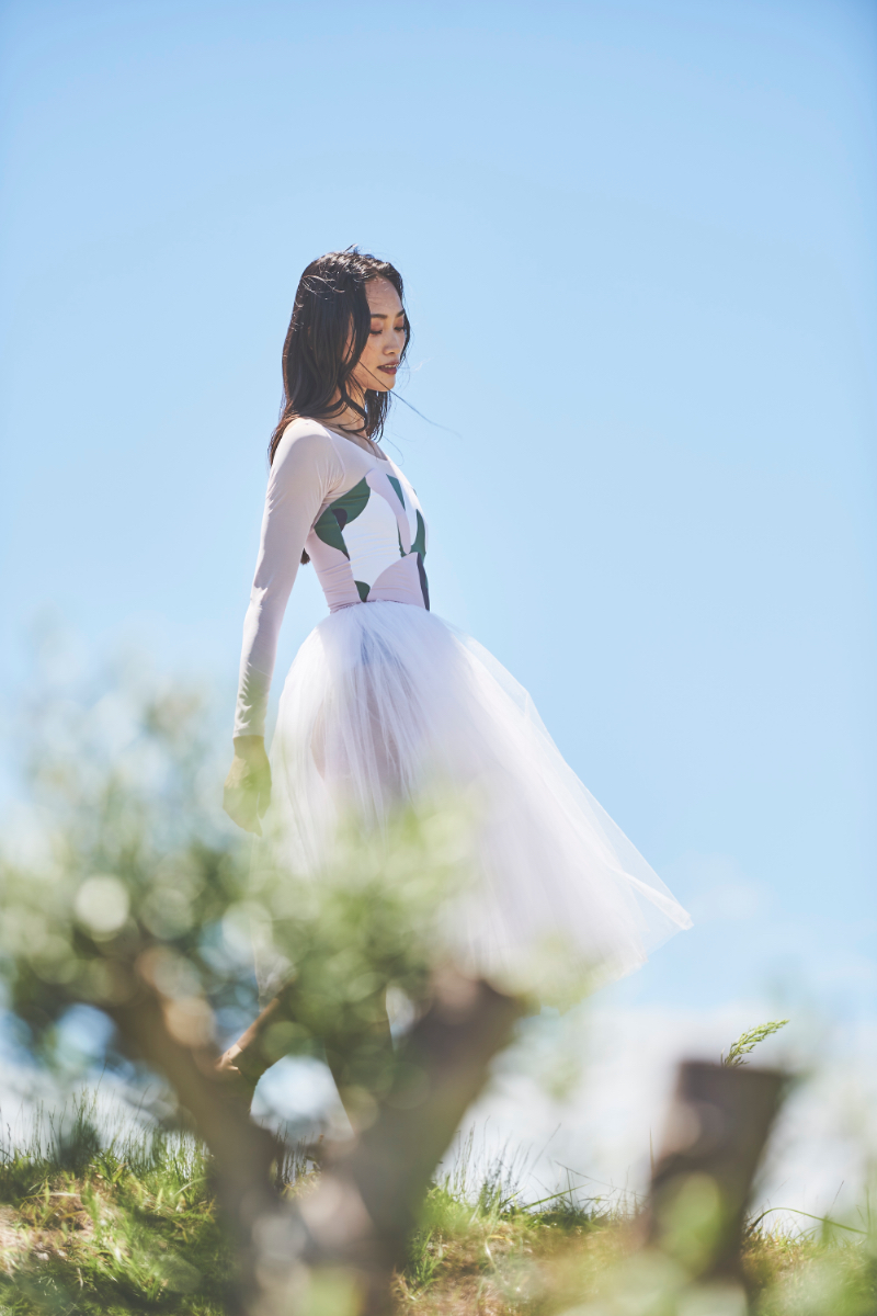 stina / type T long / earth khaki