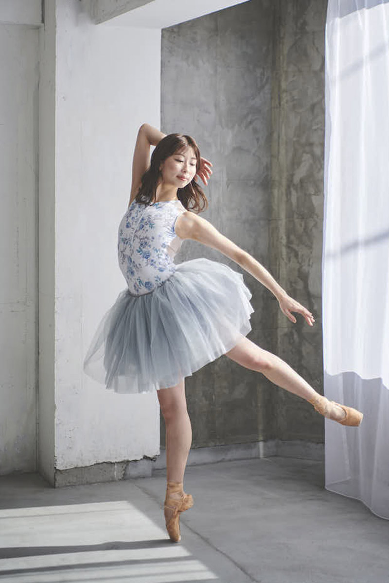 stina / type Z zip / Grace rose white