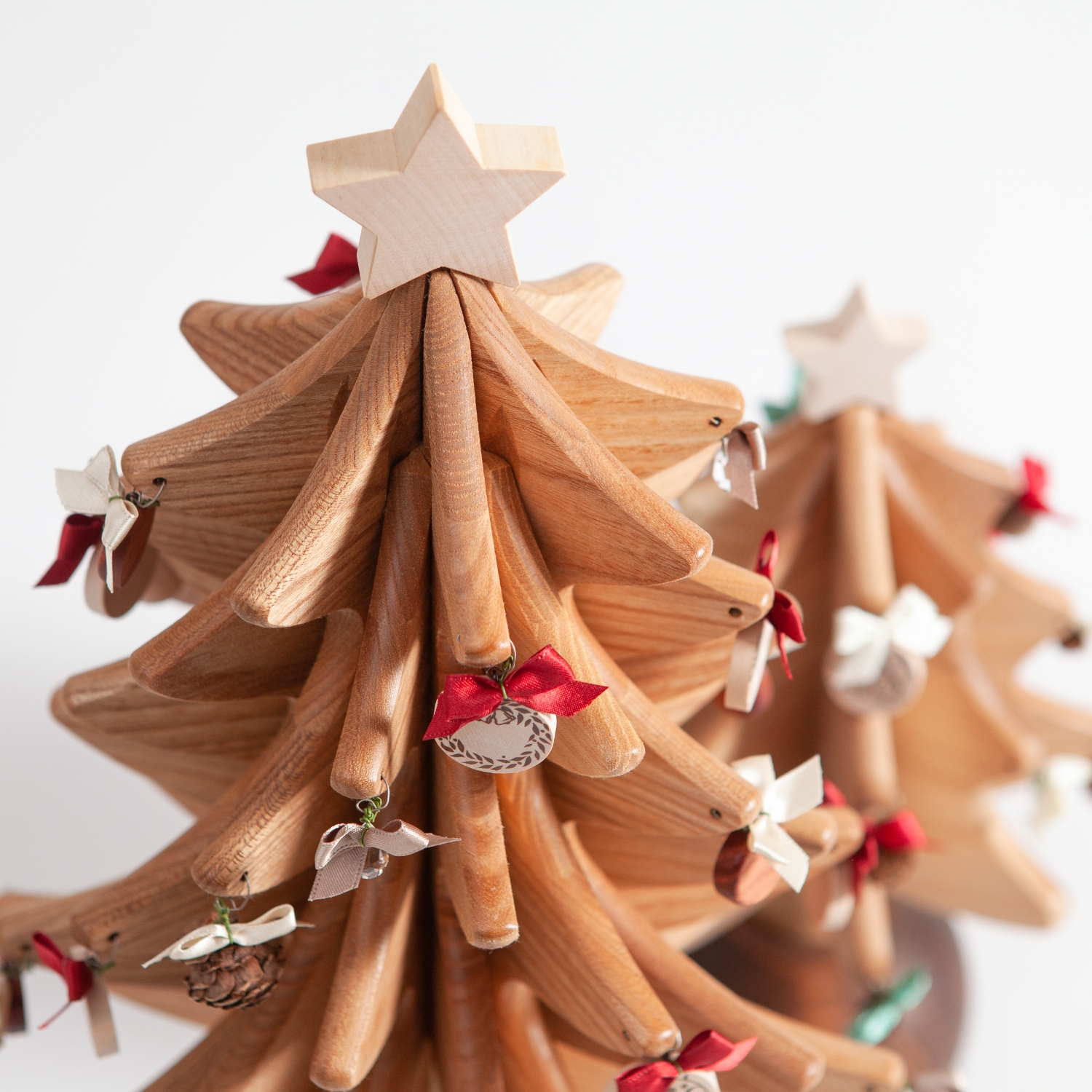 OAK VILLAGE/オルゴールツリー スタンダード -飛騨の森から生まれた