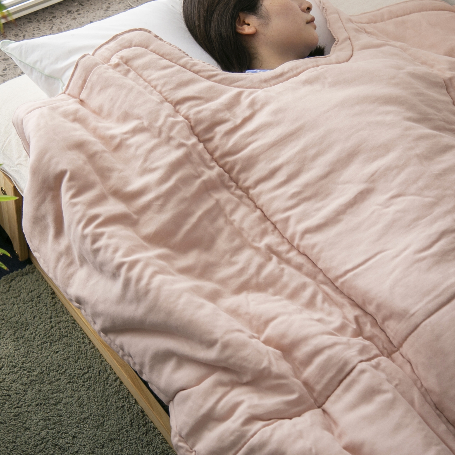 洛中 高岡屋/スフレガーゼ くびくり 薄掛けふとん -肩からしっかり