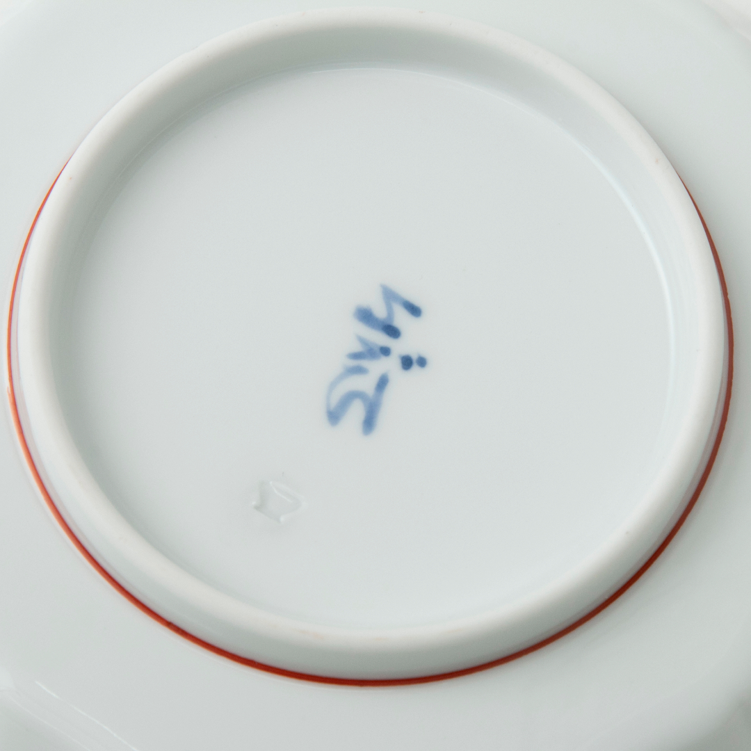 与山窯 桔梗渕4.5寸皿 色絵市松魚文 -ハレの日の席を彩り豊かに演出