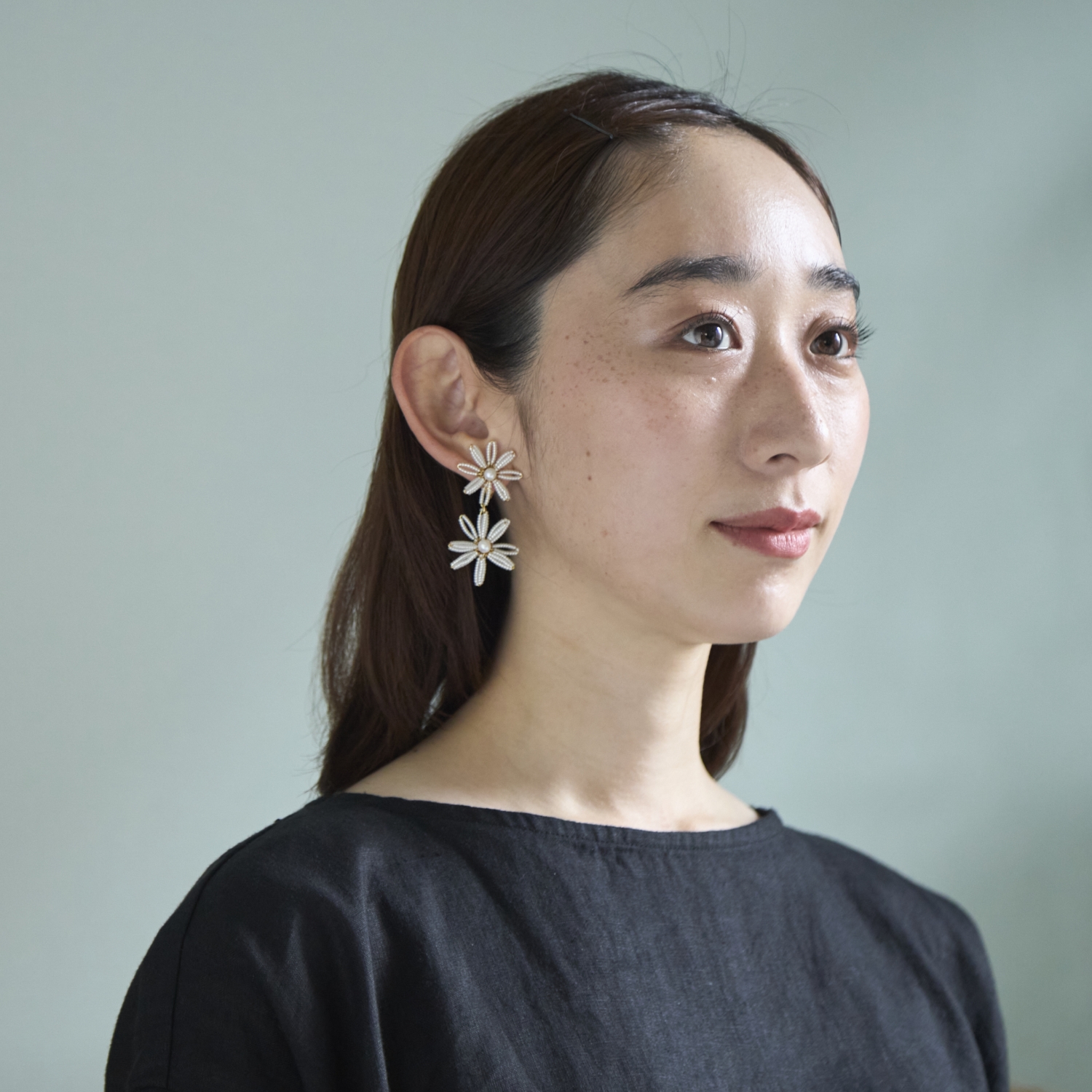 laneii/マム・イヤリング -繊細かつ上品なビーズとパールで作られた