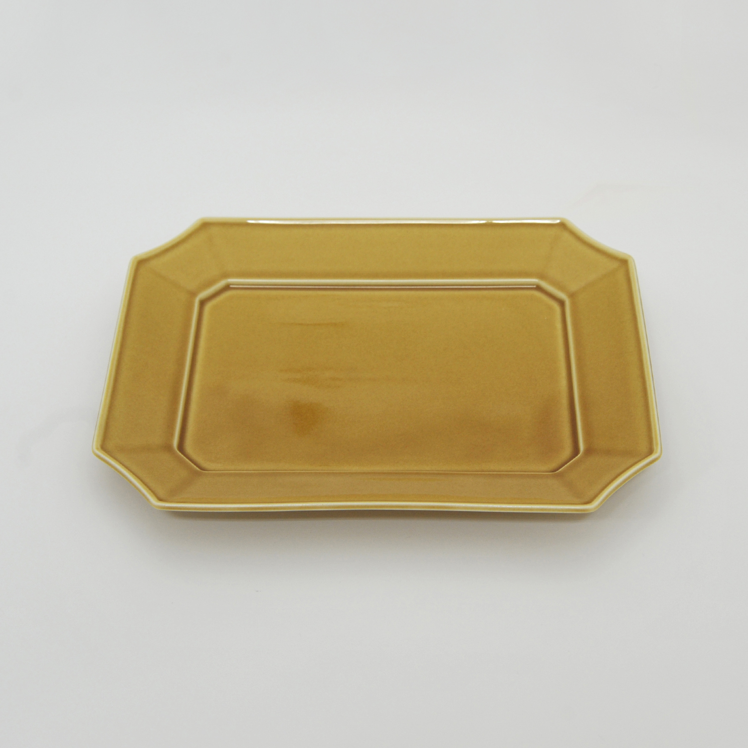 瑞々/すみきり角皿 -料理がみずみずしく映える、和洋中に合う器