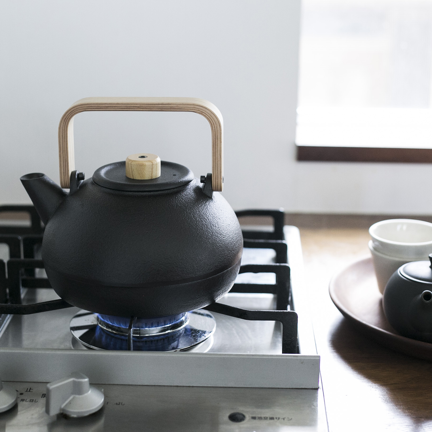 鋳心ノ工房/ティケトル M -日々の飲み物がうんと美味しくなる道具