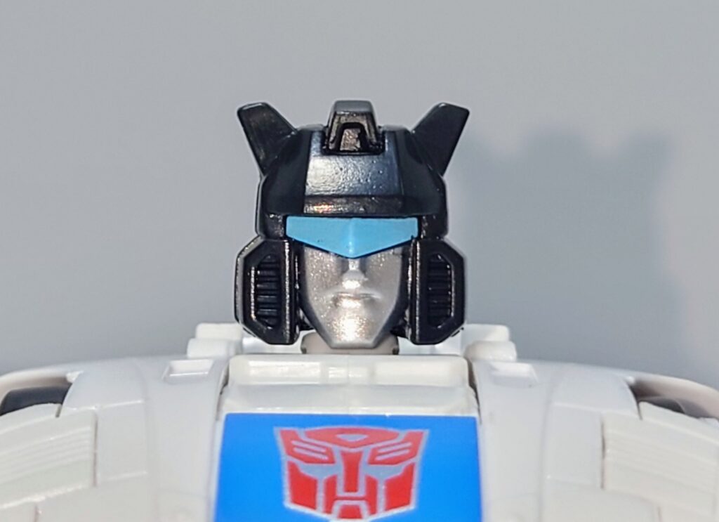 レビュー146 オートボットヘッドクォーター① オートボットジャズ