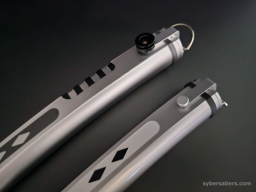 アソーカタノモデル カスタムライトセーバーLGT FULCRUM｜SYBERSABERS