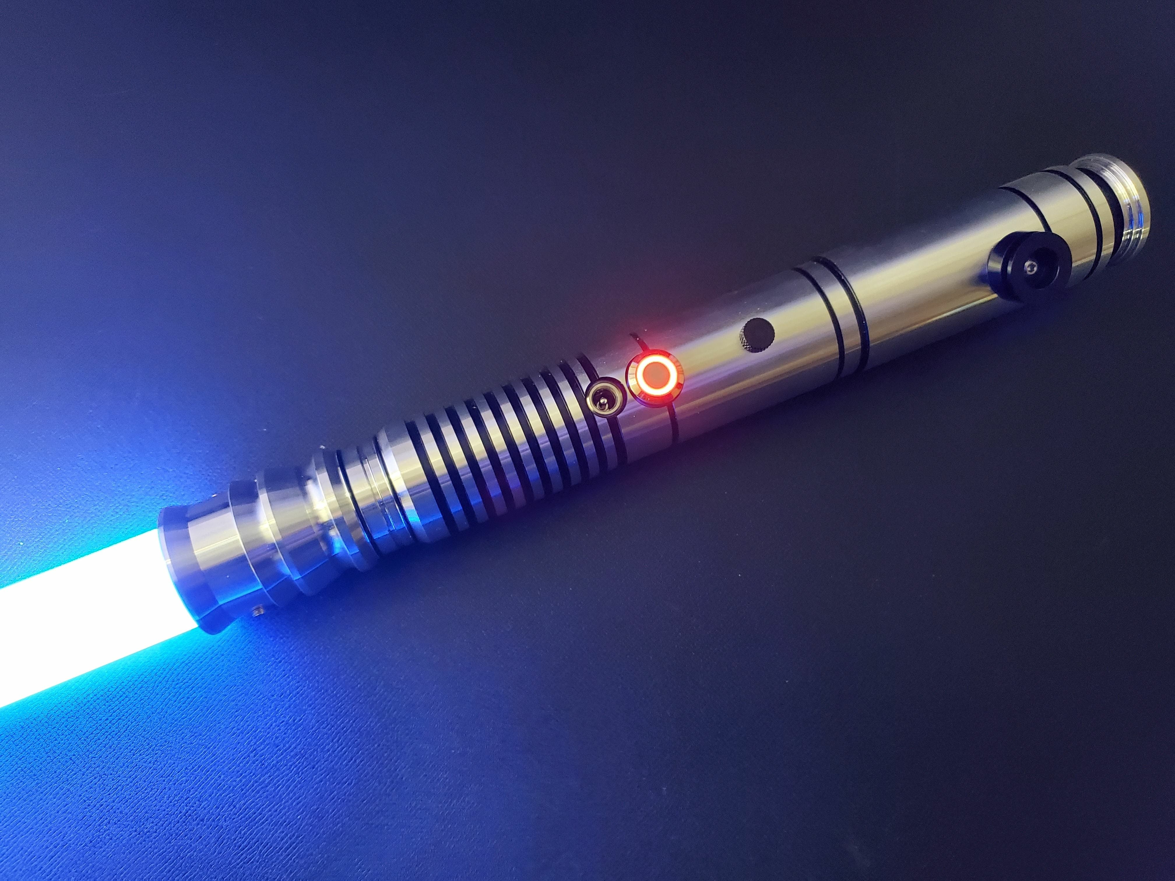 LGTライトセーバーサシー・ティンモデルBREAKER｜SYBERSABERS