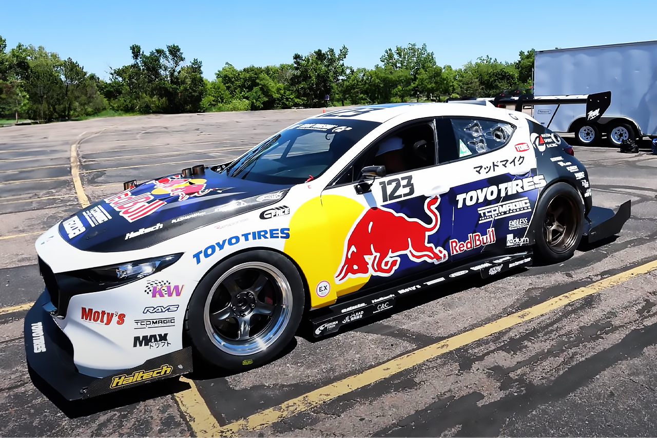 Here's a Larry Chen behind-the-scenes take on Mad Mike's Pikes